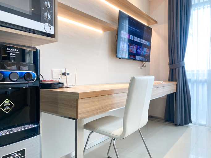 Facility 5, Cozy Living Studio at Vasanta Innopark Apartment By Travelio, Cikarang