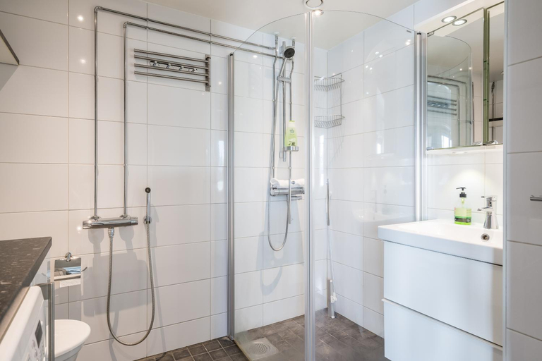 Bathroom 4, Hiisi Homes Helsinki Haaga, Uusimaa