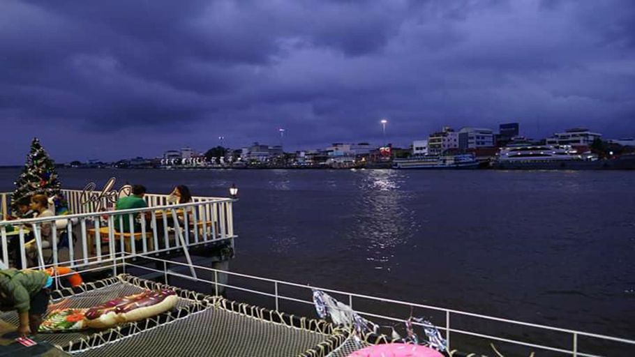 Food & Drinks 5, Horizon Hotel, Muang Surat Thani