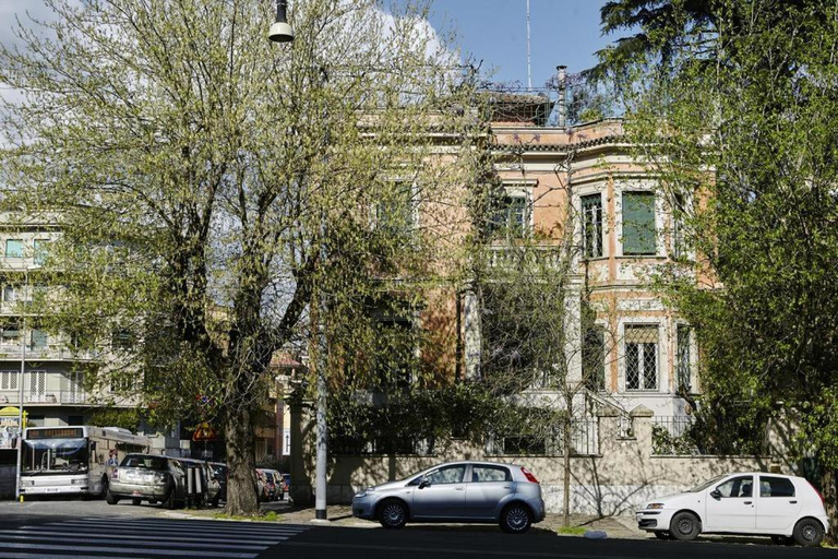 Others 4, 21 Aprile Accommodation, Rome