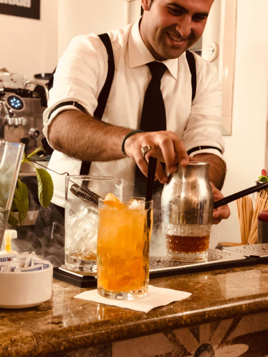 Food & Drinks 2, Camere Pula, Cagliari