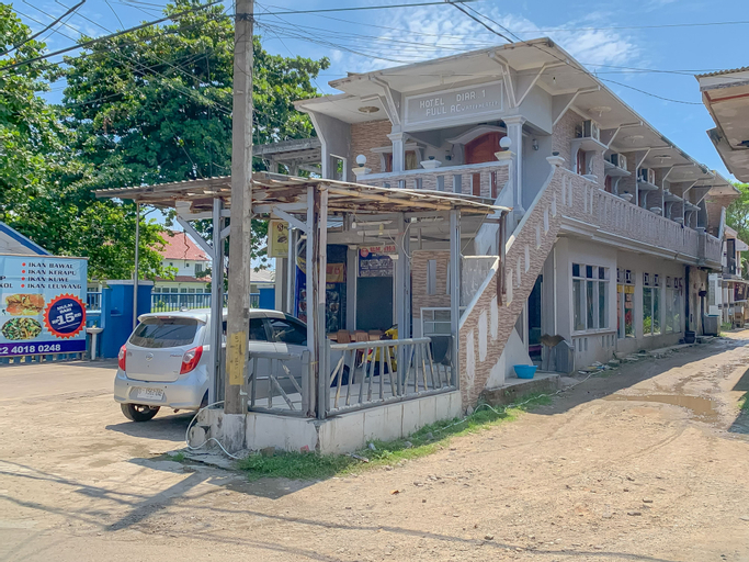 Exterior & Views 12