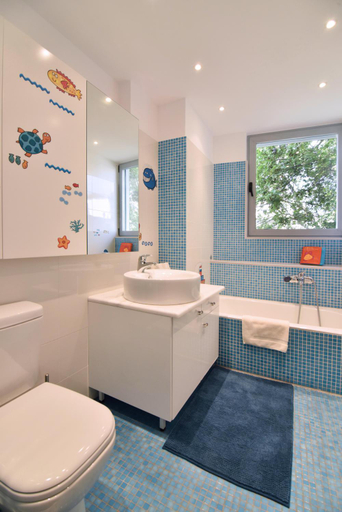 Bathroom 2, Villa Amaryllis, Attica