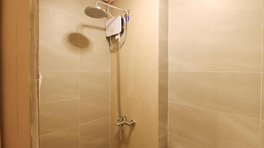 Bathroom 9