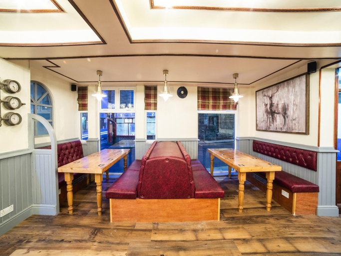 Food & Drinks 5, Churchill's Hotel, Barnsley
