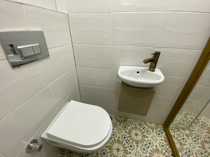 Bathroom 2, Balat Historical Luxury House, Fatih