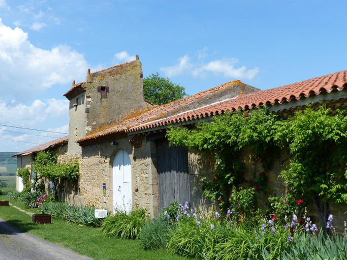 Others 4, la maison de roussi, Puy-de-Dôme