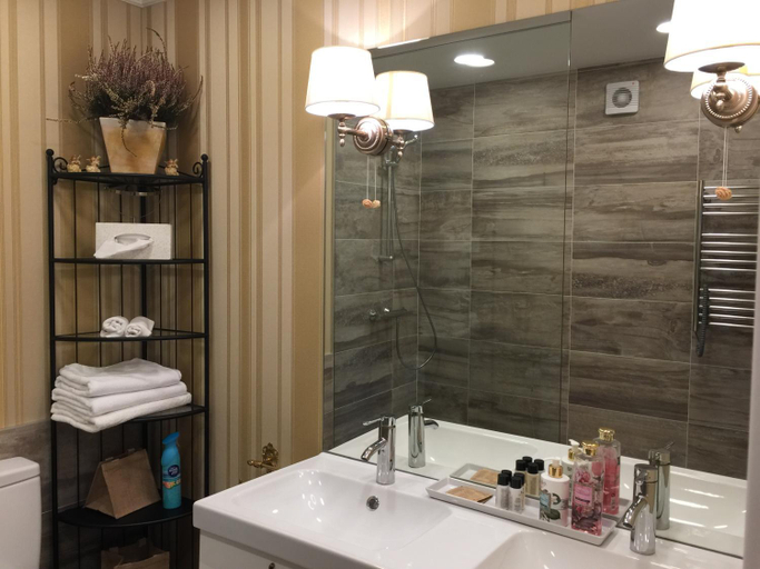 Bathroom 2, German18-3B Luxury Vilnius apartment, Vilniaus