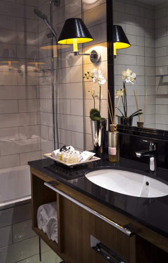 Bathroom 4, Hotel Lilla Roberts, Uusimaa