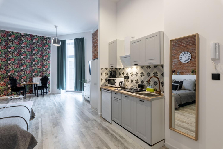 Others 4, BAST 18 Apartamenty Manufaktura Centrum Miasta Legionow 18 Parking bezplatny, Łódź