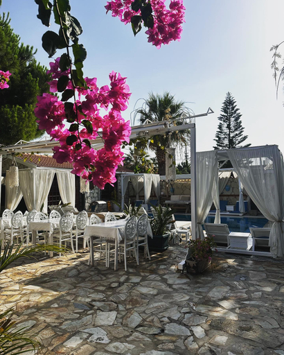 Others 5, Ala Konak Otel, Çeşme