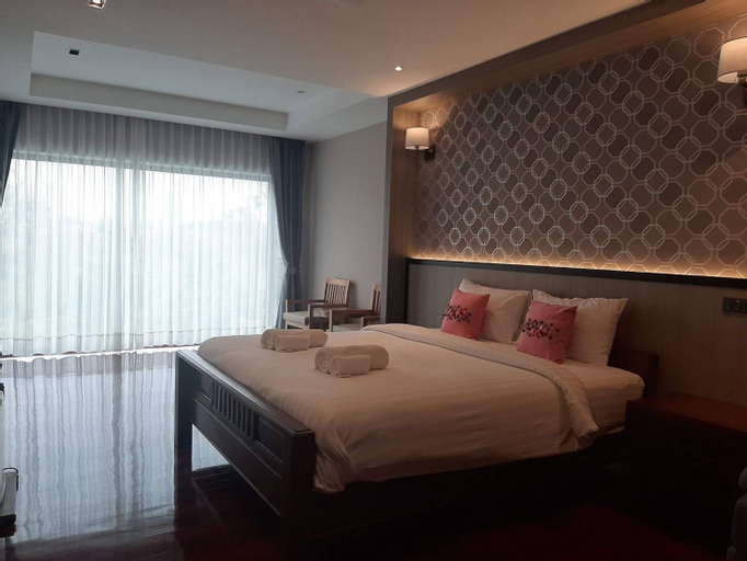 Bedroom 8