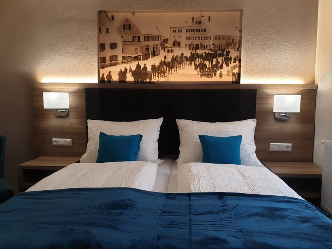 Bedroom 2, Sleep Well - Guesthouse by Andra - Gastehaus Lepple, Neu-Ulm