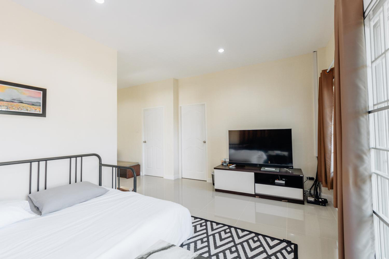 Bedroom 2, Glass House, Mountain View, Near Airport-city, Muang Chiang Rai