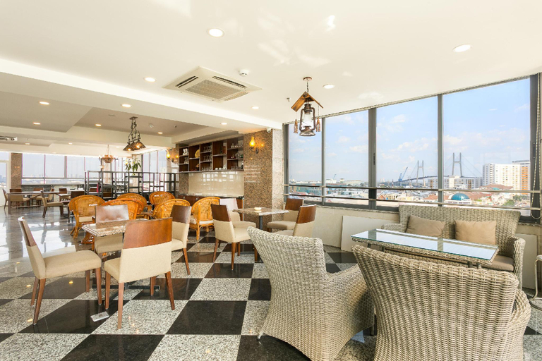 Food & Drinks, Thanh Binh Hotel District 7, District 7
