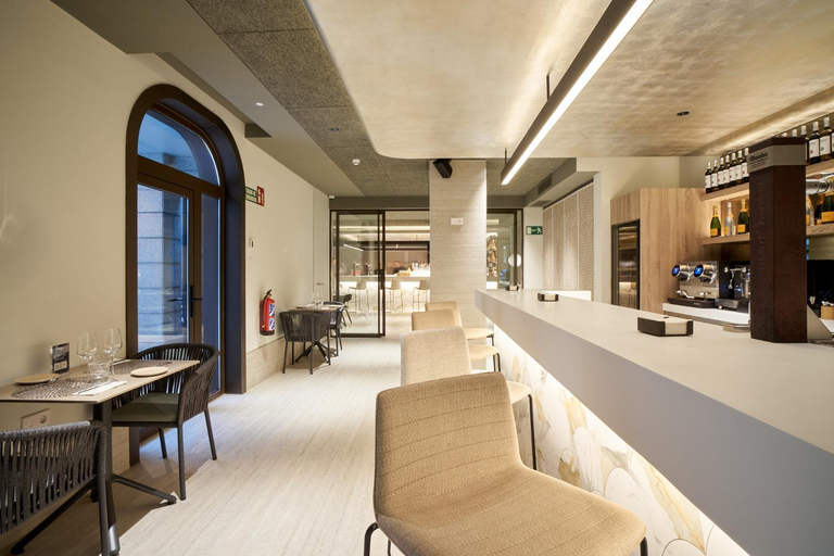 Food & Drinks 5, VP El Madrono, Madrid