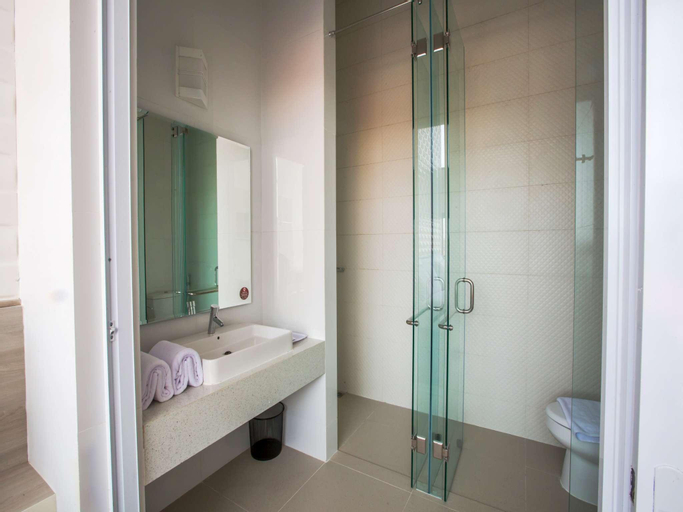 Bedroom 5, THE ALIMAR PREMIER HOTEL Surabaya, Surabaya