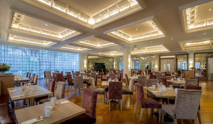 Food & Drinks 5, Clayton Hotel Burlington Road, Dublin