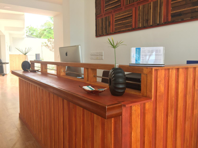Public Area, Athiri Beach Maldives