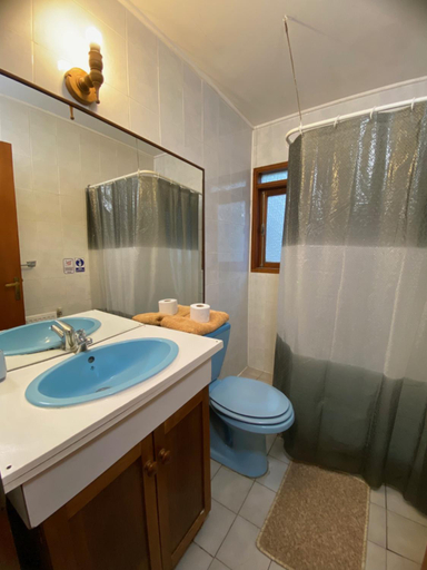 Bathroom 3, Cabanas Loncotraro, Cautín