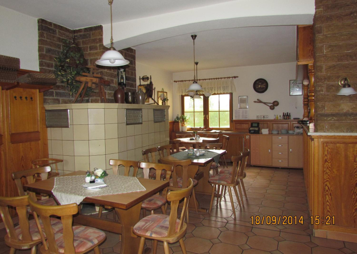 Others 2, Gastehaus Zur Sorge, Ilm-Kreis