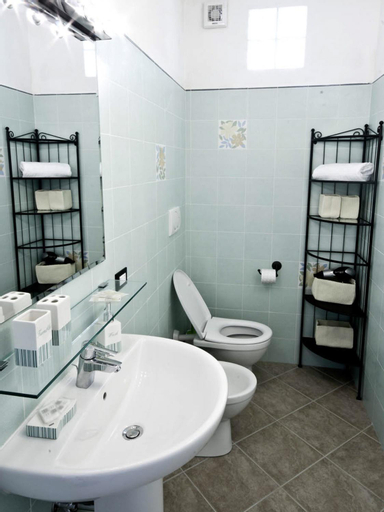 Bathroom 6