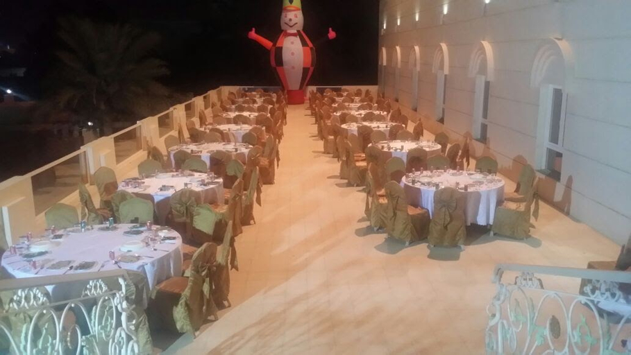 Food & Drinks 5, The Royal Garden Hotel, Sohar