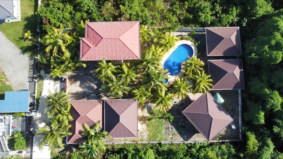 Others 2, Tyner's Place, Panglao