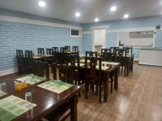 Food & Drinks 4, Bruton resorts, Dindigul