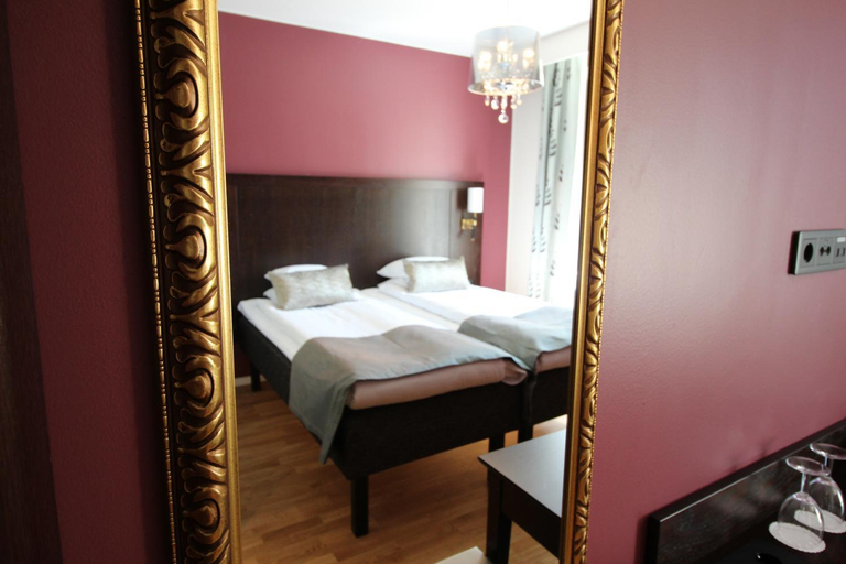 Bedroom 2, Grand Hotel Alingsas, Alingsås