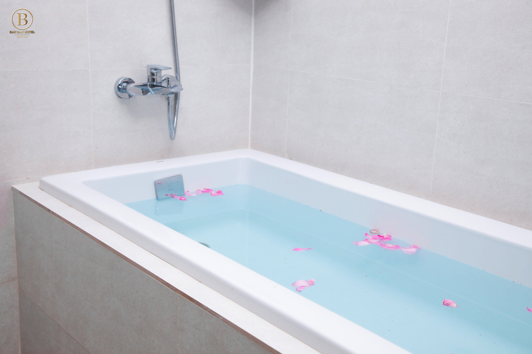 Bathroom 17