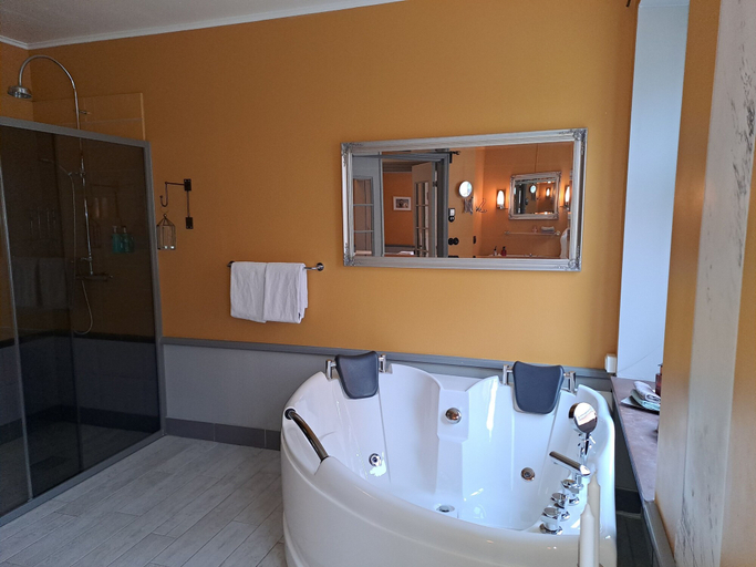 Bathroom 5, Strand Hotell, Norrköping