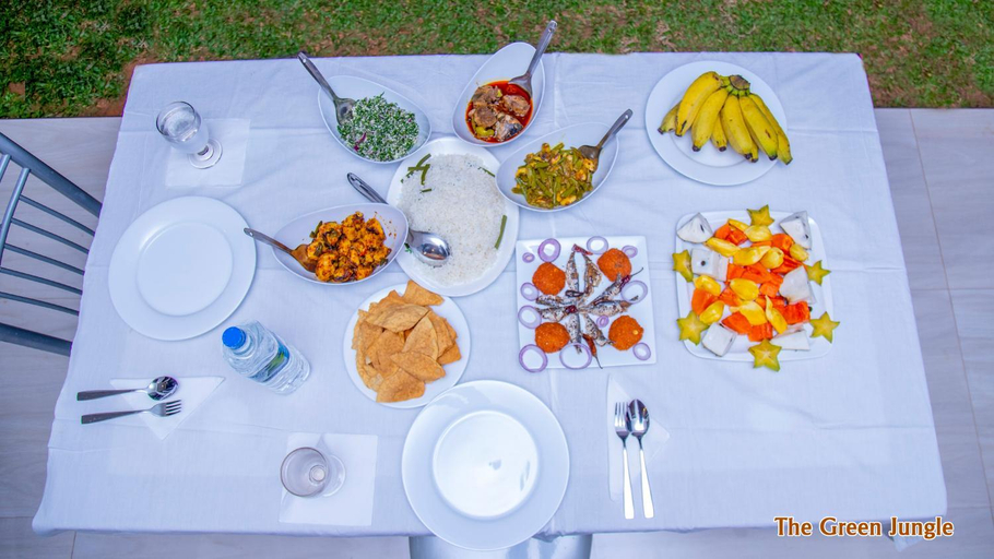 4, The Green Jungle, Dambulla