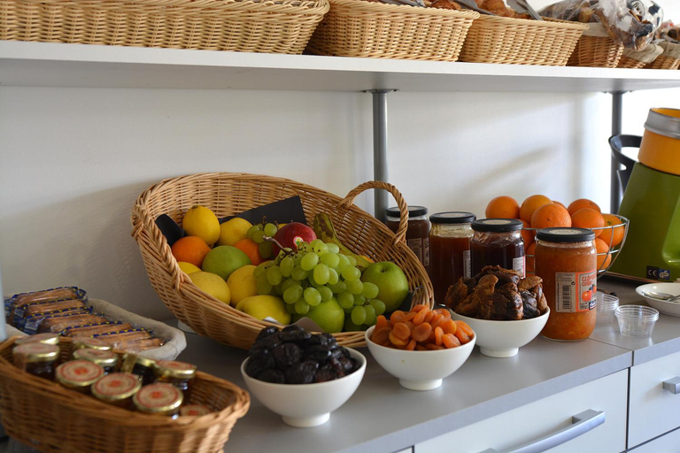 Food & Drinks 5, Hotel A Madonetta, Corse-du-Sud