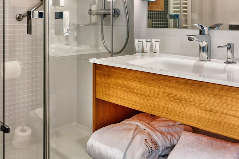 Bathroom 3, Focus Hotel Premium Sopot, Sopot