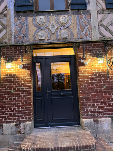 Others 5, Le Domaine des Volets bleus, Eure