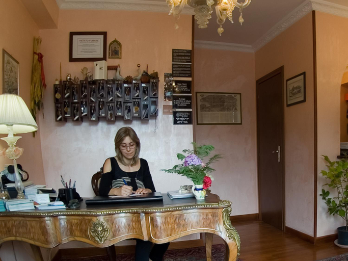 Public Area 2, Hotel Louis II, Rome