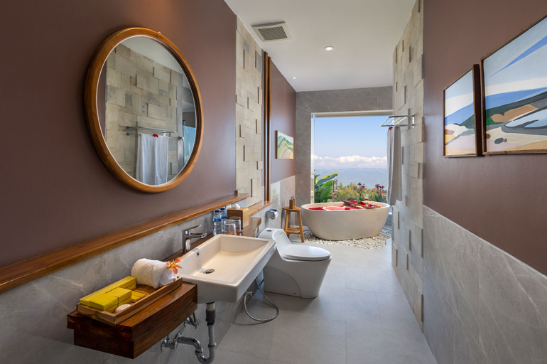 Bathroom 5, Munduk Tentrem, Buleleng