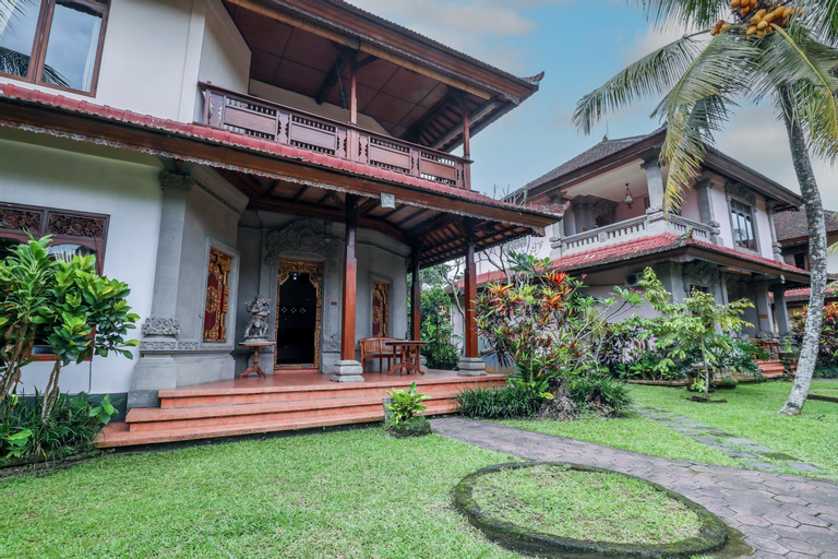 Exterior 7