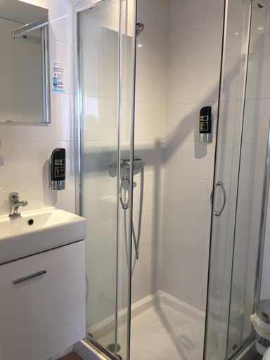 Bathroom 4, Hotel Miramar, Baleares