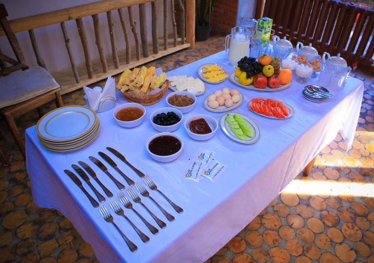 Food & Drinks 4, Evim Otel, Zaqatala