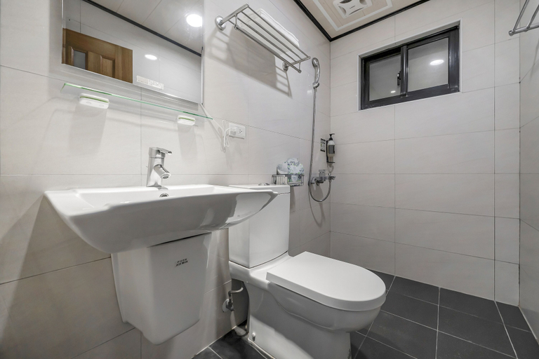 Bathroom 3, Bo Ya Homestay, Pingtung
