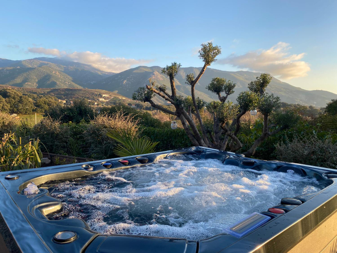 Others 4, Villa Ghjuvan - Sea, Mountain & Spa, Corse-du-Sud