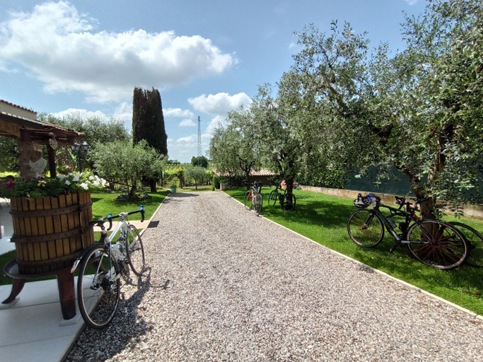 Others 4, Le Zampolle B & B, Verona