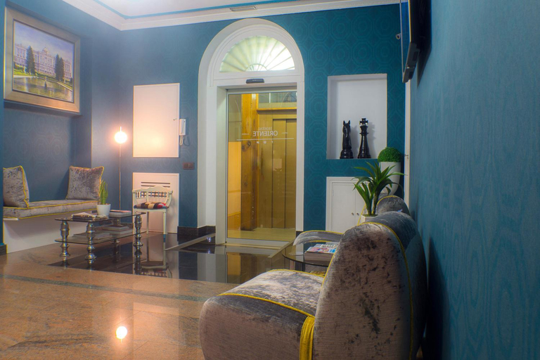 Public Area 2, Hostal Oriente, Madrid