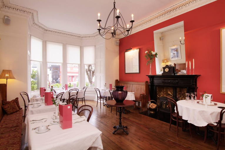 Food & Drinks 5, Destination Edinburgh Apartments- Southside Apartments, Edinburgh