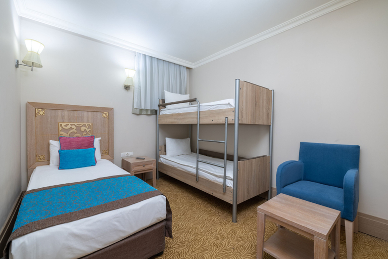 Bedroom 3, Crystal Family Comfort Collection, Serik