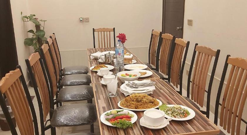Others 5, Mairona Hotel Gulberg, Lahore