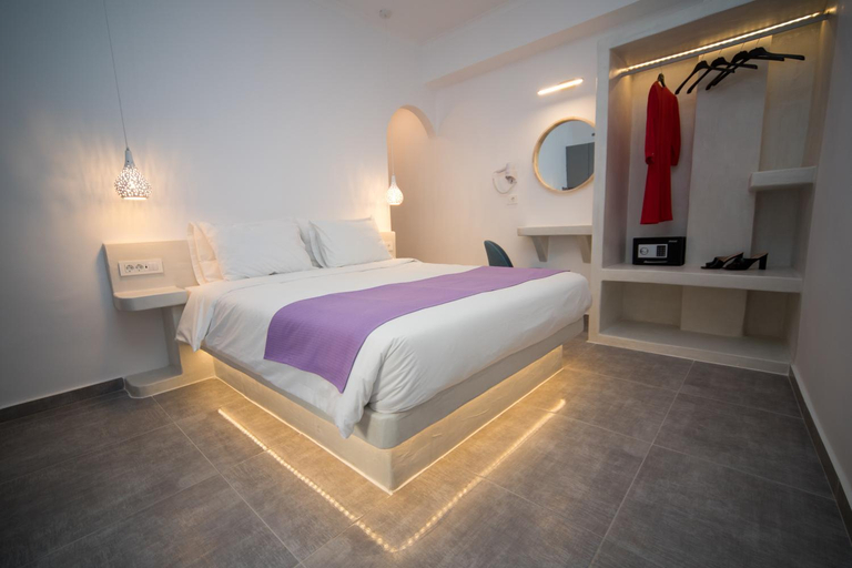 Bedroom 2, Markakis Studios Fira Town, South Aegean