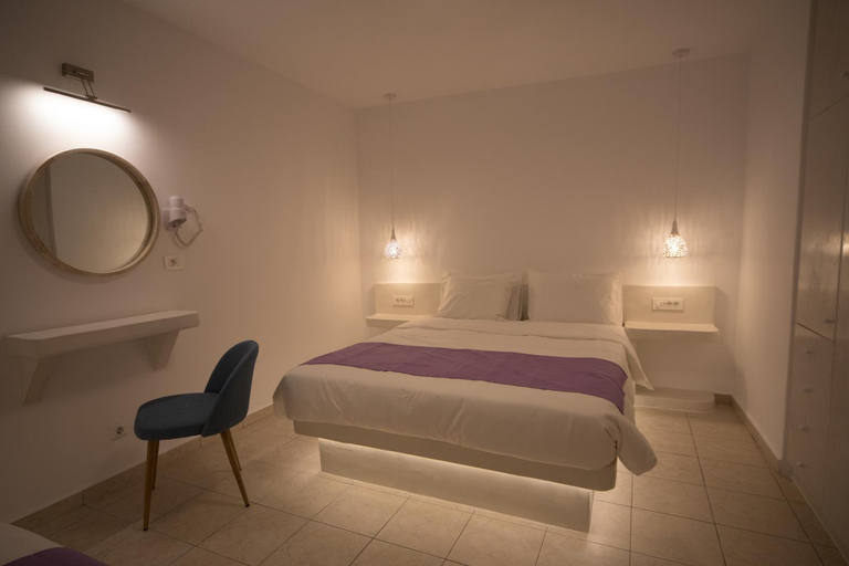 Bedroom 3, Markakis Studios, South Aegean